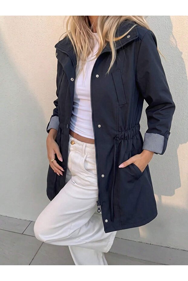 Women's Navy Blue Drawstring Waist Trench Coat with Side Pockets and Foldable Sleeves with Lining