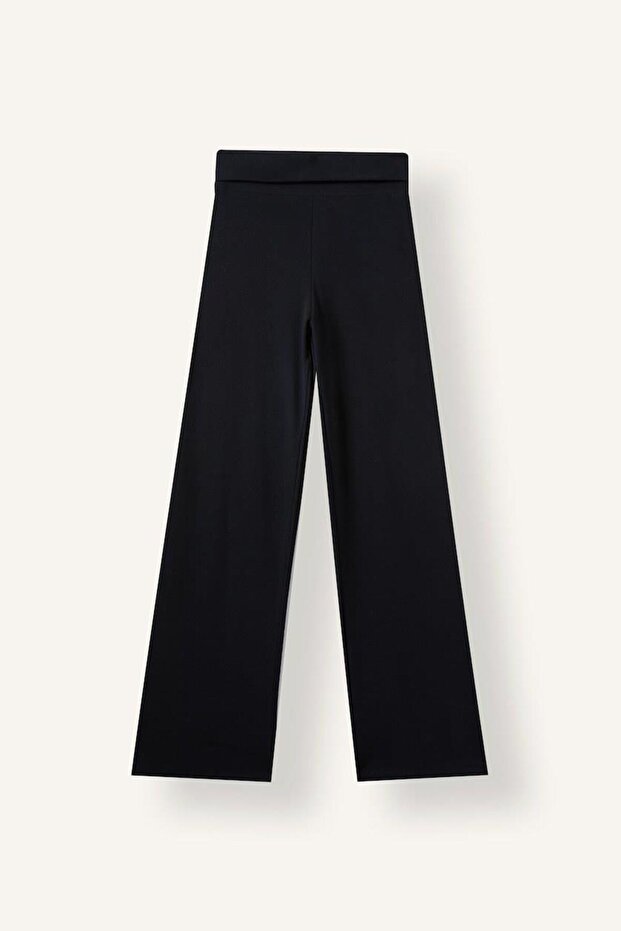 Folded Belli Ribana Spanish Style Sweatpants (26 Au)