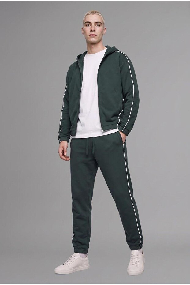 Regular Fit Jogger Sweatpants (26 Au)