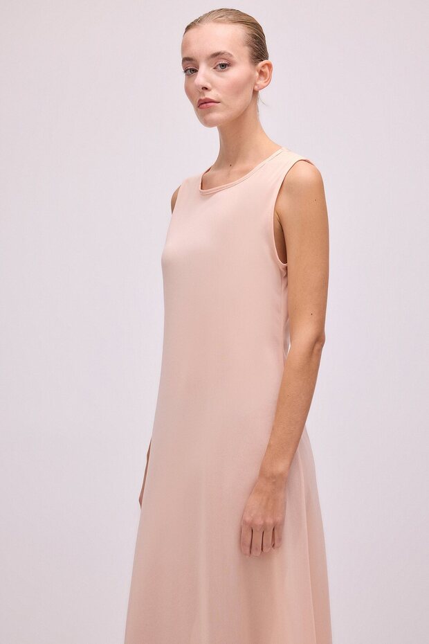 Sleeveless Bicycle Neck Lining Dress