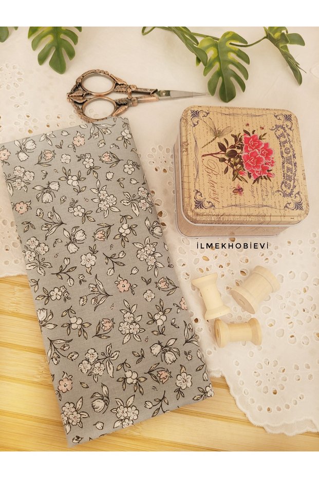 Fabric Poplin Floral Patterned Soft Gray 100% Cotton 50Cmx170Cm (1 Pc)