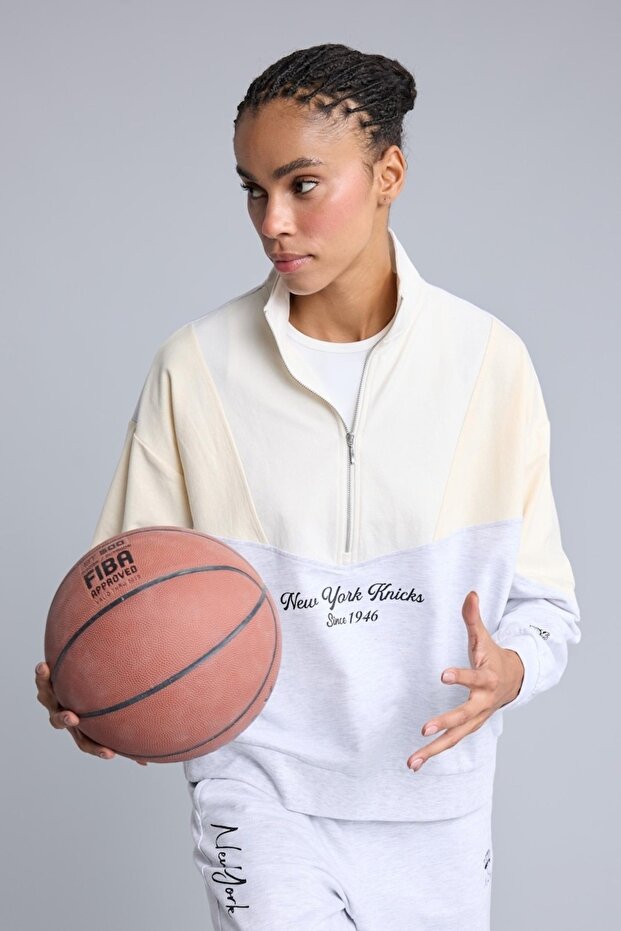 Nba New York Knicks Oversize Half-Zip Block Panel Basic Sweatshirt H4232Ax26Au