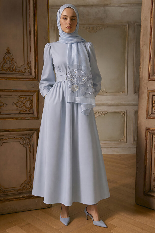 Silk Camellia Pattern Shawl - Light Blue