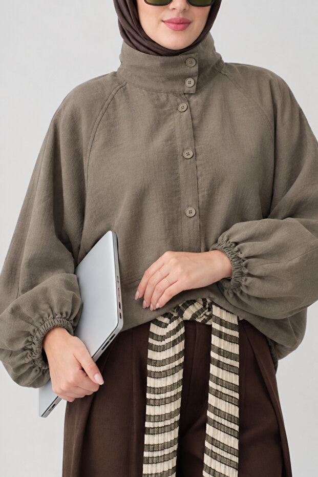 Women's Stand Collar Bamboo Short Hijab Jacket with Buttons and Pockets on the Front