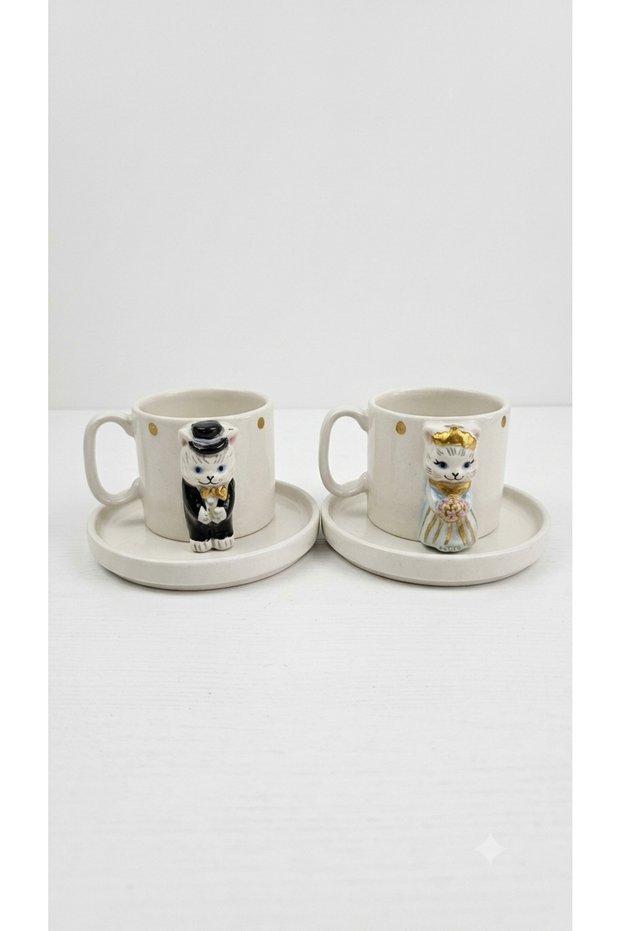 Handmade Embossed Bride and Groom with Cat Gold Gilt Detailed 2-Piece Filter Coffee and Tea Cup Set (150 ml)