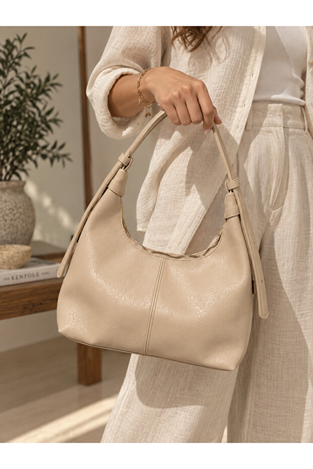 Women's Baguette Bag with Adjustable Strap, Stylish Shoulder Bag Suitable for Daily Use