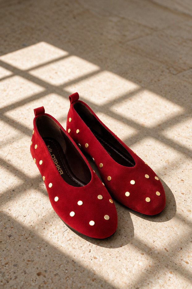 Lyna Red Women's Genuine Leather Suede Metal Trok Detailed Ballerina Shoes