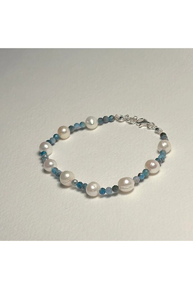 Elegance Circle Bracelet
