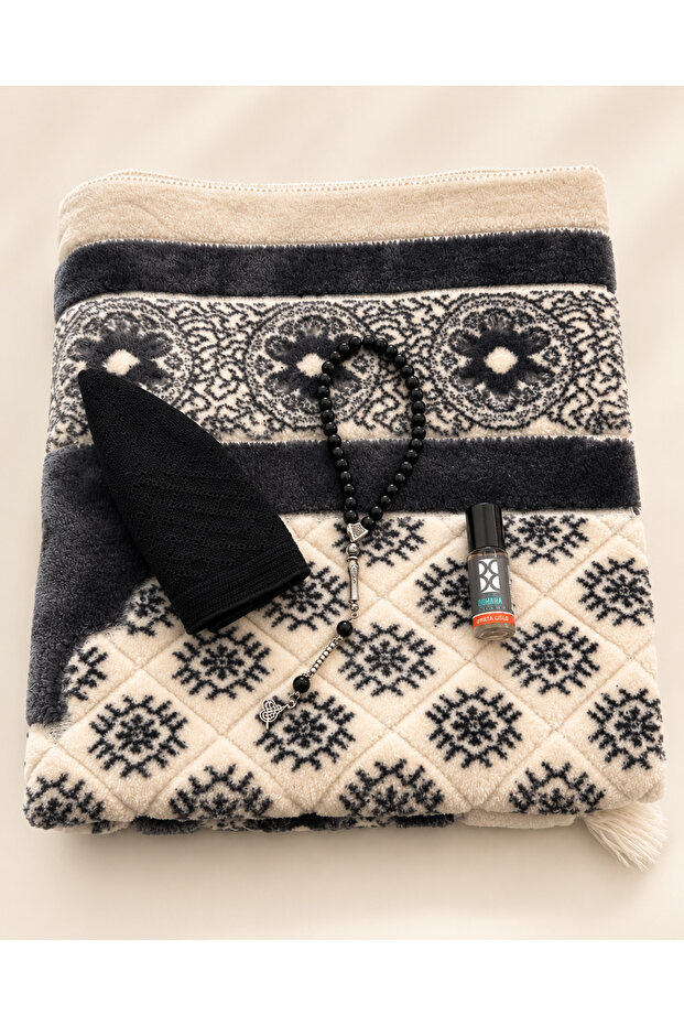 Velvet Prayer Rug Set for Men, Takke Tesbih Esans Prayer Rug and Lockable Gift Bag