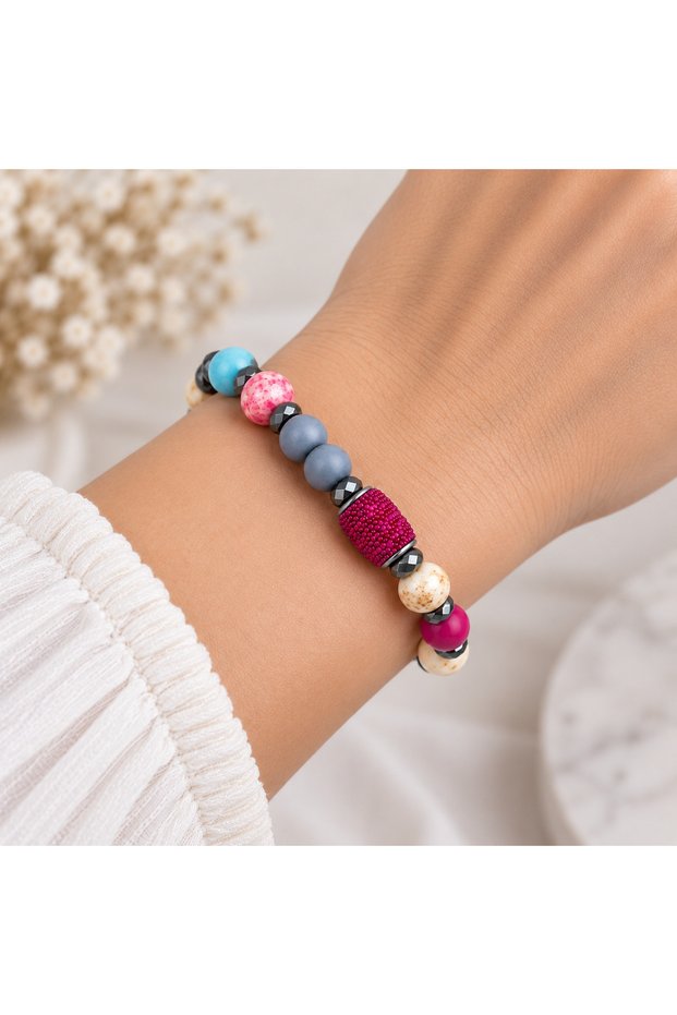 Colorful Beaded Elastic Women's Bracelet – Stylish Accessory with Fuchsia Black and Ecru Details