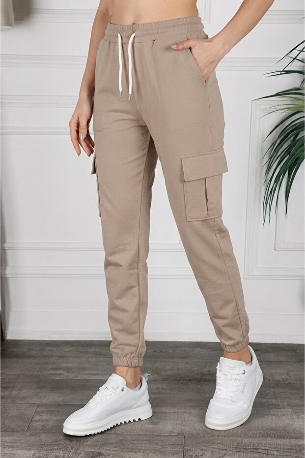 Cargo Cep Sweatpants with Elastic Waist