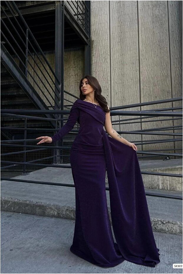 Crepe Single Shoulder Fabric Dress with Tail
