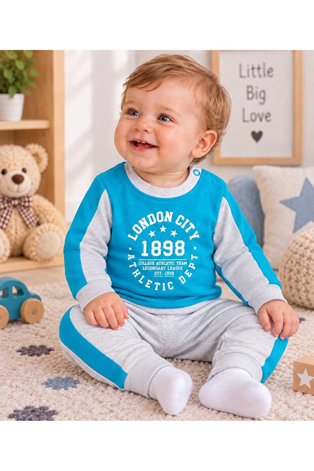 100% Cotton, Striped Detailed, Comfortable Fit, Snap Fasteners on the Shoulder, Baby Boy Double Pajama Set