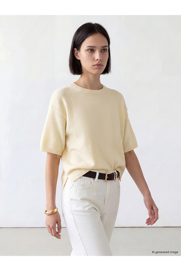 Alita City Lcw Comfort Ecru Knitwear Plain Oval Neck Women's Sweater
