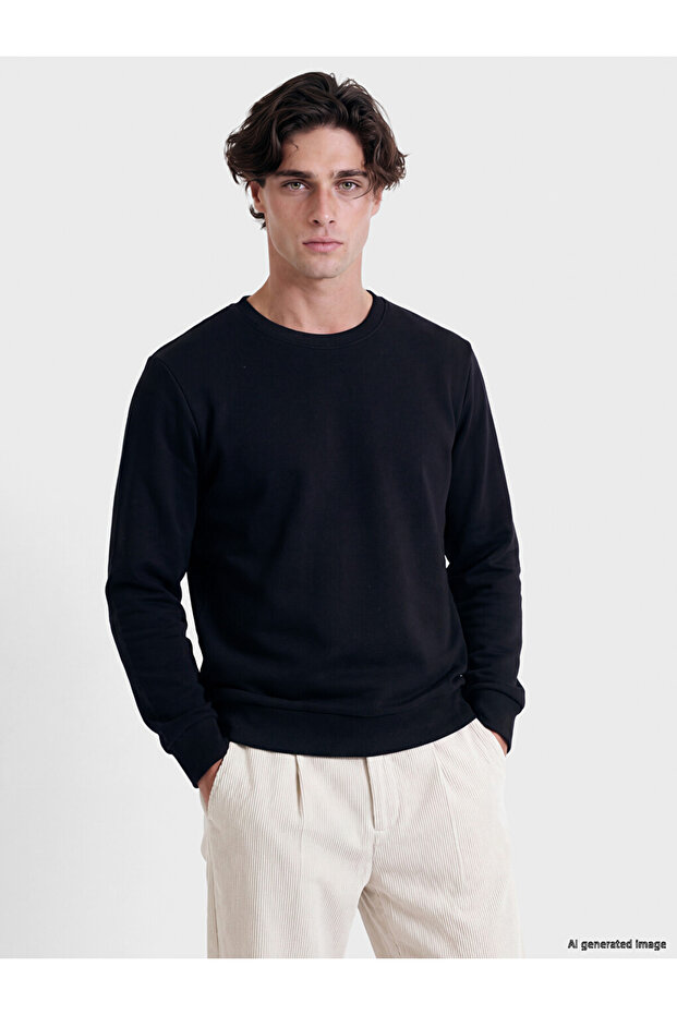 Lcwaikiki Classic Crew Neck Men's Thick Sweatshirt