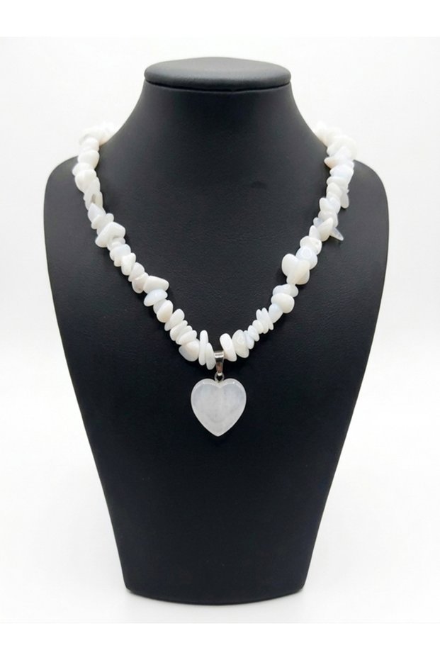 Women's Natural Moonstone Heart Pendant – New Beginning, Balance and Intuition, Effective Natural Stone Necklace