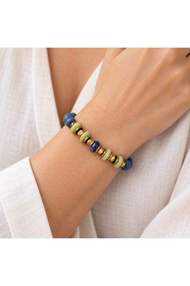 Navy Blue Beaded Gold Detailed Stylish Women's Bracelet with Green Spacer Design Accessory