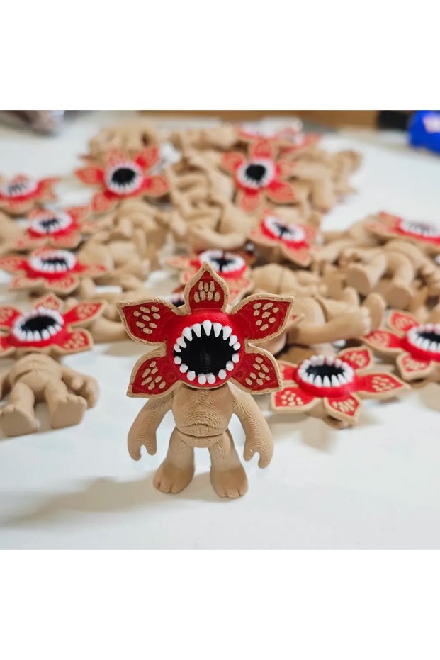 Stranger Things Demogorgon Keychain 3D Printing Figure Bag Accessory