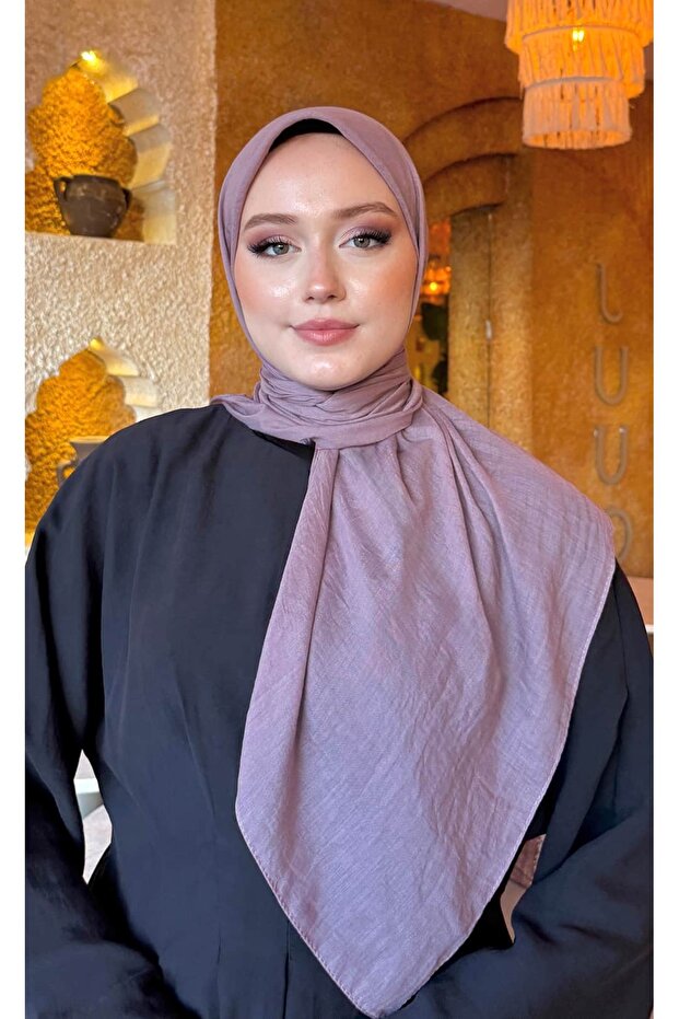 Aya Eşarp