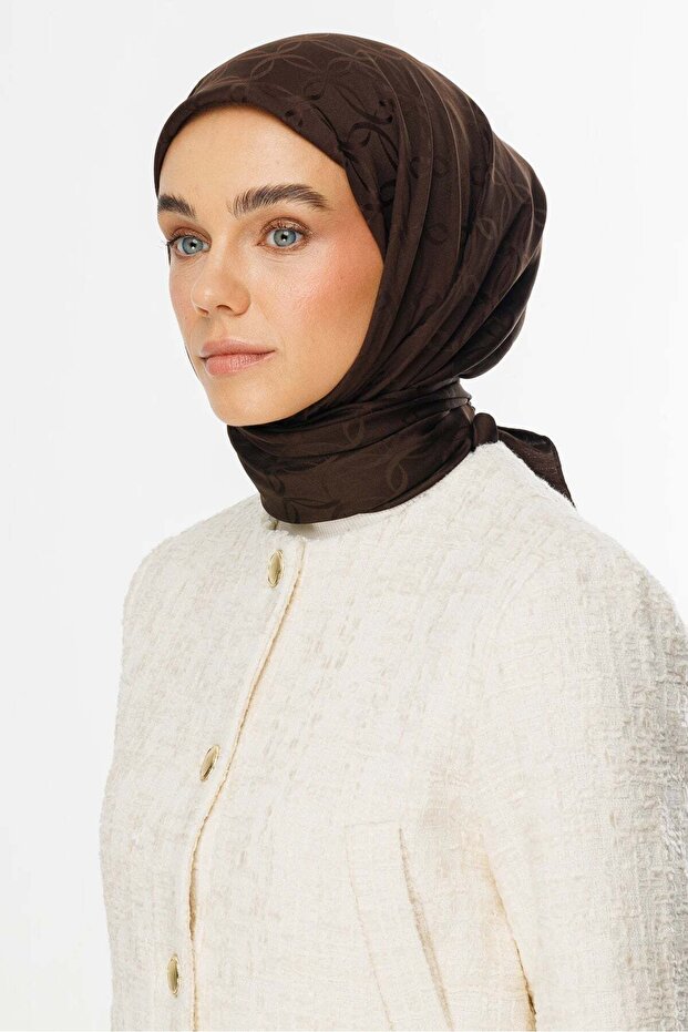 London Pattern Silky Jacquard Scarf