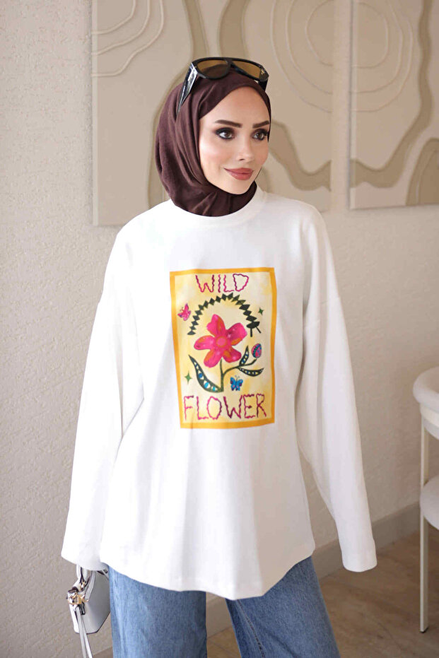 Ecru bicycle collar printed sweatshirt