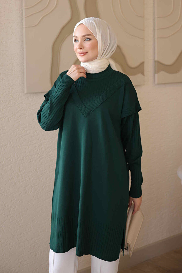 Emerald Green Mercerized Knitwear Tunic with Sleeve Collar Detail