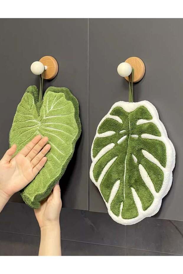 2Pcs Tropical Leaf Shaped Hand Towel, Ultra Soft Absorbent Quick-Dry Coral Fleece Hanging Cleaning