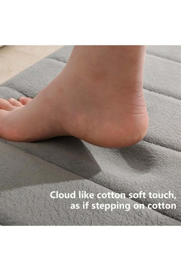 Extra Soft Coral Velvet Bathroom Rug, Non-Slip Highly Absorbent Bath Mat for Floor, Shower & Tub, Q