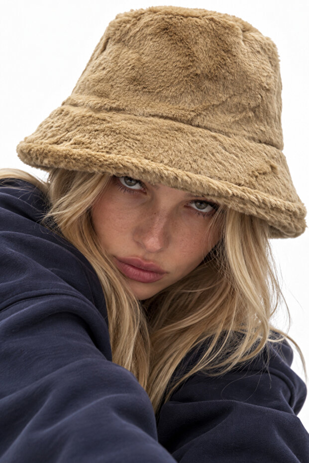 Soft Cloud Women's Plush Furry Bucket Hat – Soft Bucket Hat