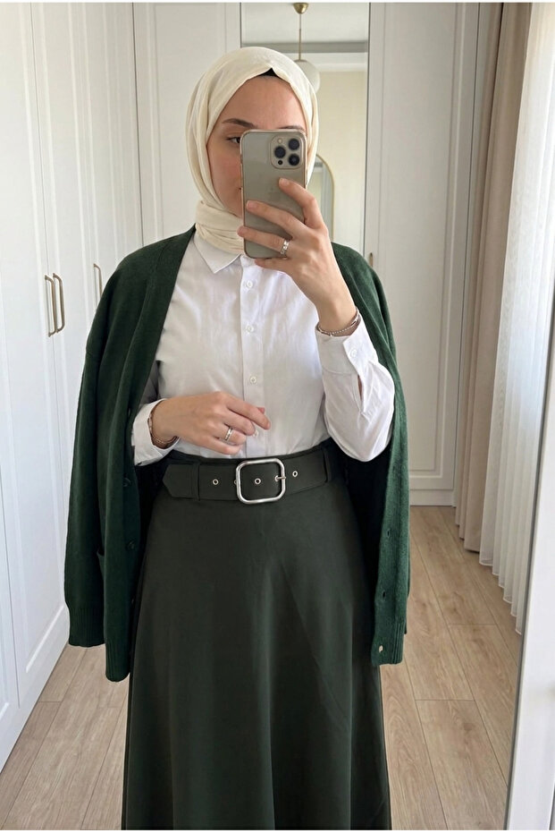Women's Belted High Waist Crepe Fabric Flared Long Skirt