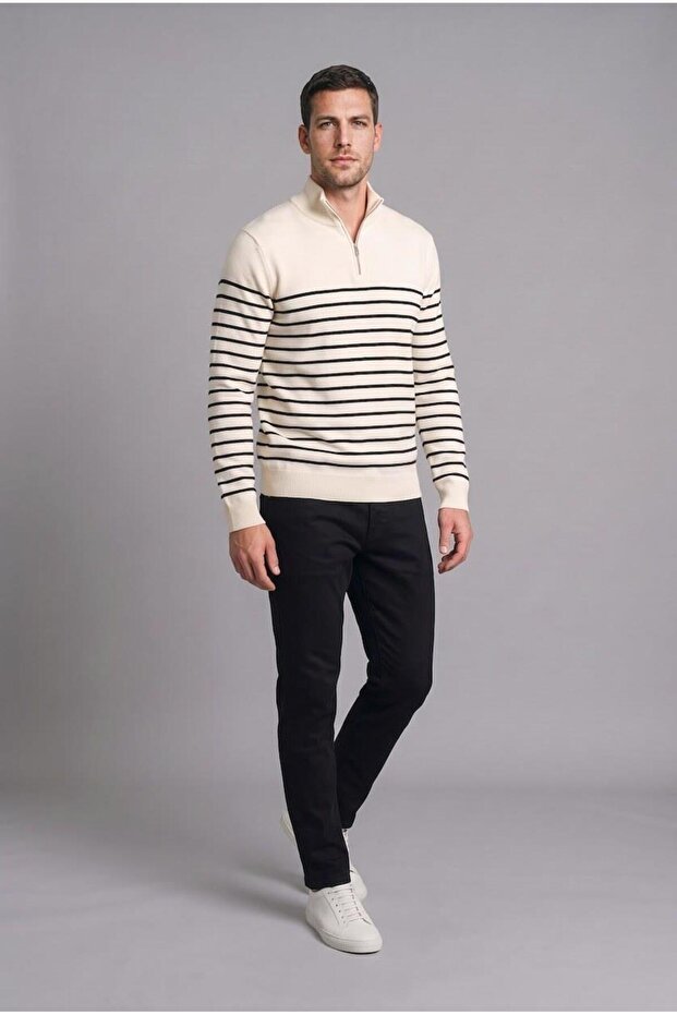 Zippered Striped Knitwear Sweater (26 Au)