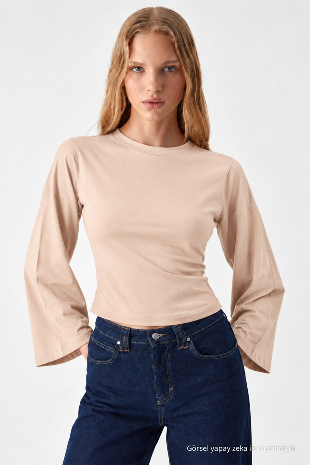Women's Body-Hugging Knitted Beige Casual Blouse