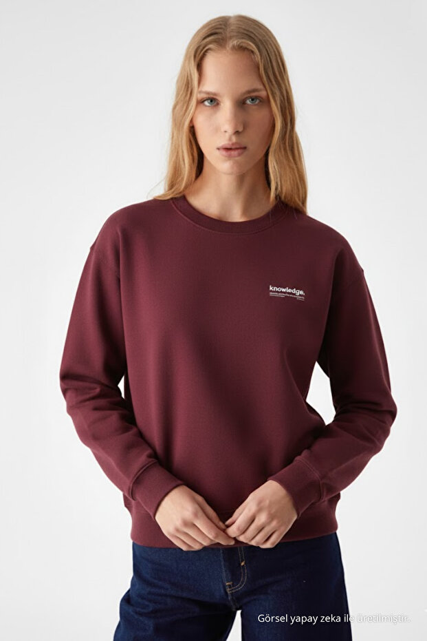 Women's Chest Lettering Printed Burgundy Sweatshirt