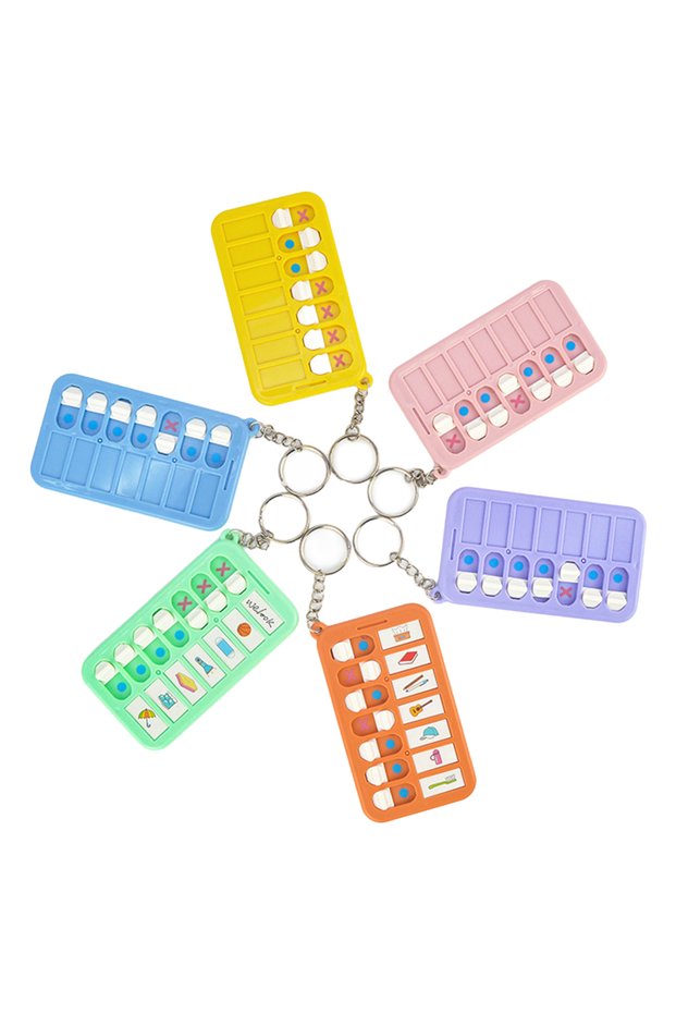 1pcs Children's Self-discipline Punch Key Chain Memo Board Daily Plan Punch Housework Chart Multifun