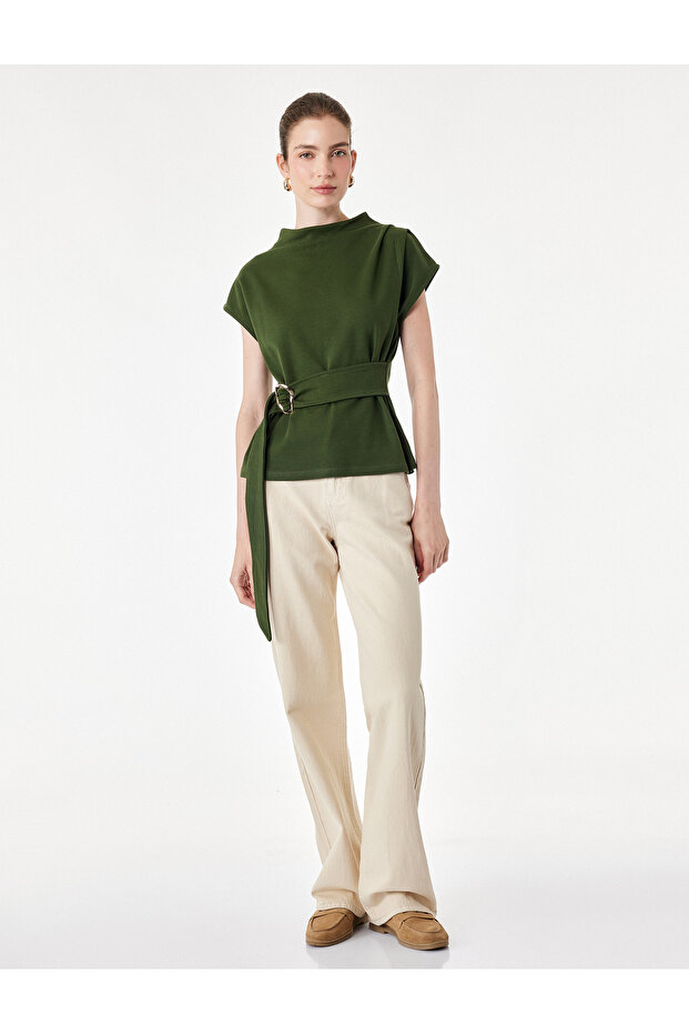Slim Fit Belted High Neck Sleeveless Blouse with Accessories