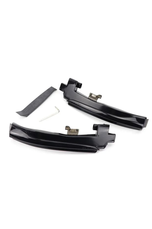 Left and Right Smoked LED Dynamic Turn Signal Light Side Mirror Flashing Light for Volvo S60 V40 V60