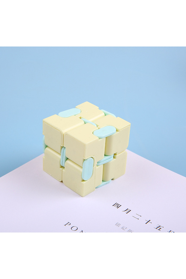 1 pcs NEW Puzzle Cube Durable Exquisite Decompression Toy Infinity Magic Cube For Adults Fidget Toys