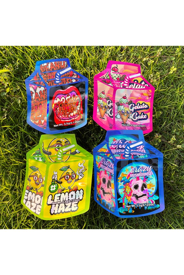 S 30pcs Random 30Pcs Smell Proof Mylar Pouch Seal Food Zipper Bags Resealable Irregular Shape Cartoo