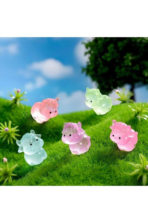 20pcs Random Color 10/20PCS Luminous Cow Figurines Glow In The Dark Mini Resin Decor For Fairy Garde