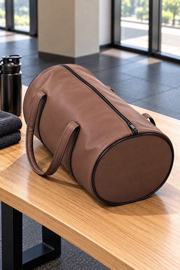 Faux Leather Duffel Bag, Travel and Carry-On Bag, Zippered, Large Volume, Durable, Stylish and Convenient Handbag