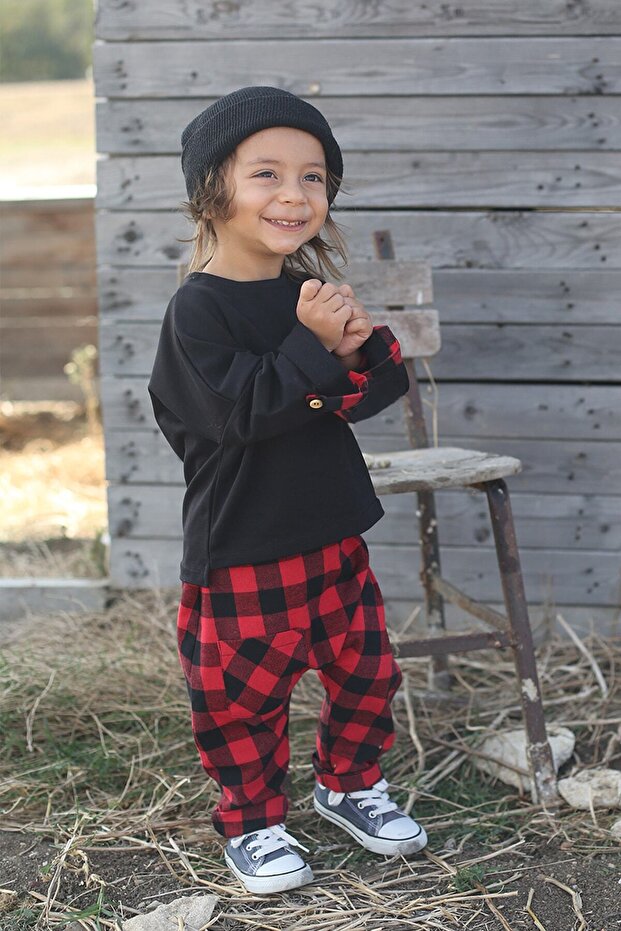 Red Black Plaid Harem + Black Combed Cotton Sleeve Detailed Sweat