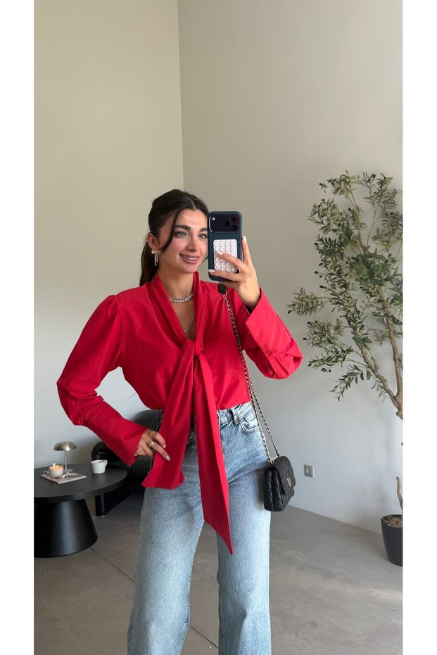 Red Shawl Detailed Padded Shirt