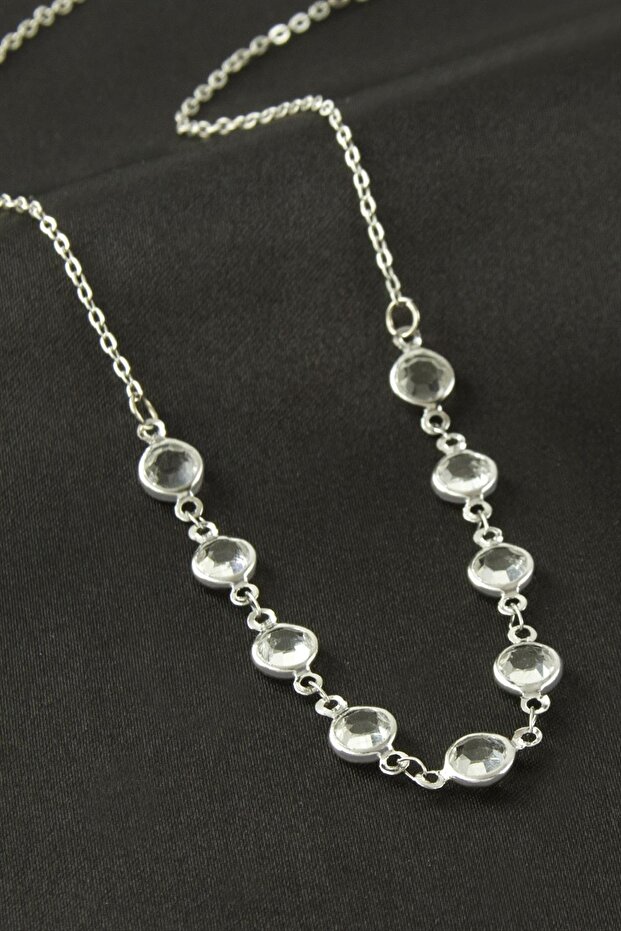 Round crystal stone necklace