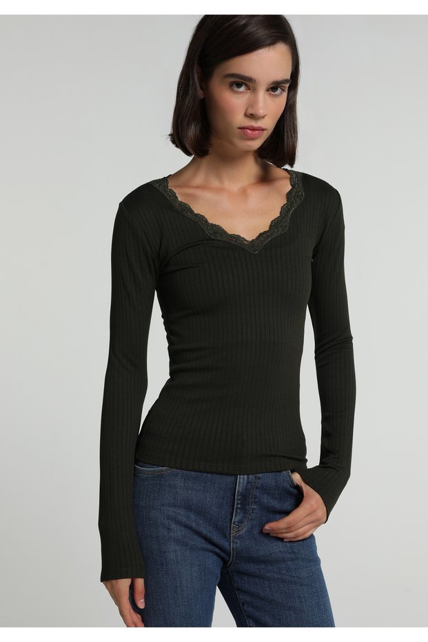Slim Fit Women's Green T-Shirt