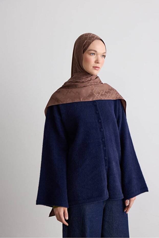 Crystal Pattern Silky Jacquard Shawl