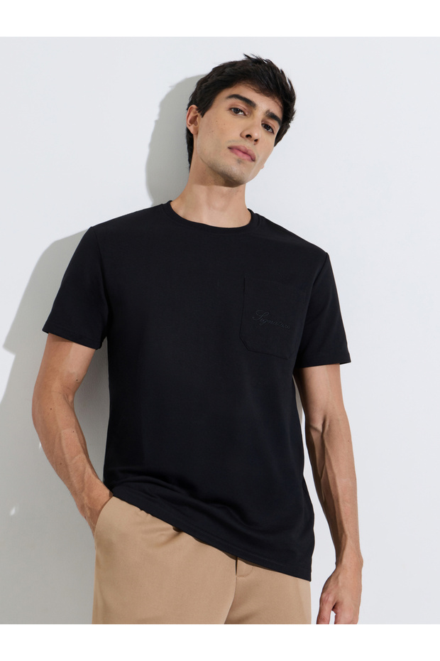 Black Pocket Embroidered Crew Neck Short Sleeves T-Shirt