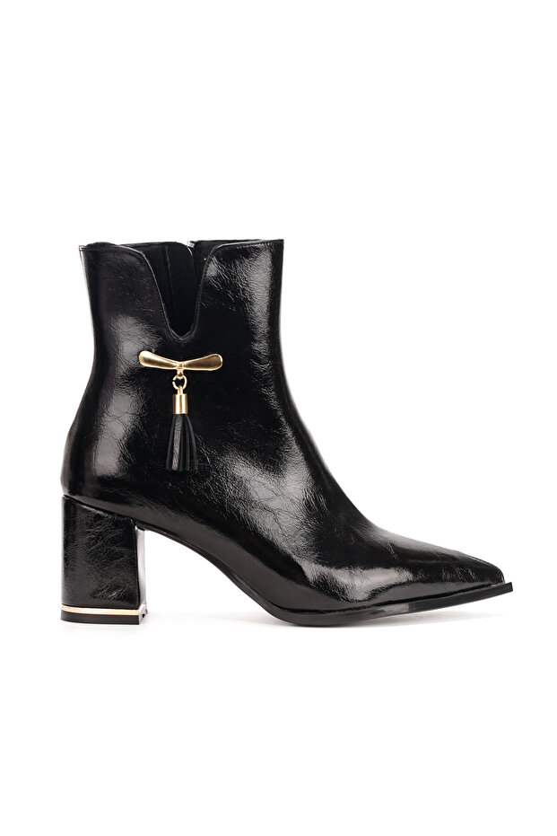 Thick Heel Pointed Toe Boots with Shiny Tassel Accessories