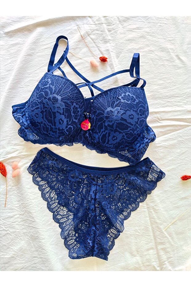 Lace Hollow Bra Panty Set - 2-Piece Women's Lingerie Set Without Sponge Wire