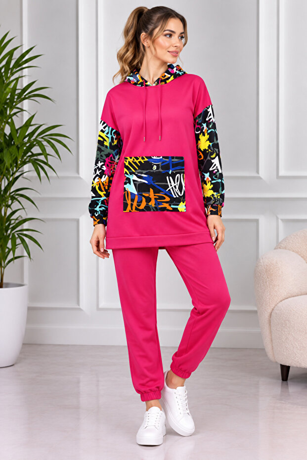 Hooded Graffiti Pattern Sleeve Printed Youth Tracksuit Set