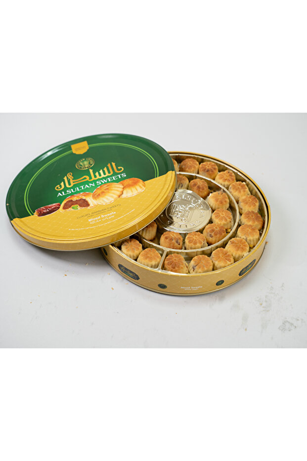 Ajwa Date Maamoul 400 g Metal Gift Tin - Traditional Arabic Semolina Cookies Filled with Ajwa - Middle Eastern Sweets for Eid, Ramadan, Diwali & Festive Gifting